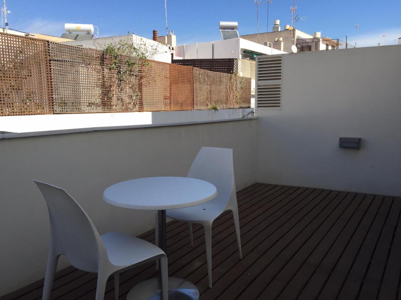 Apartamentos Arco Almeria Luaran gambar